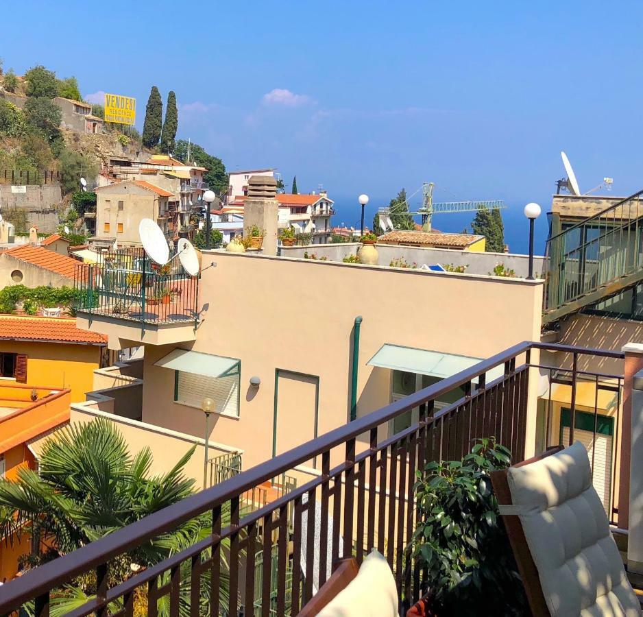 Apartamento La Casa Di Andrea Taormina Exterior foto